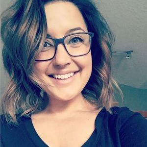 Meet your Posher, Bailey